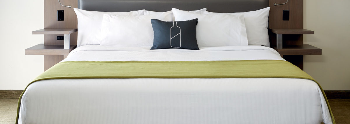 Chambre Rive Gauche Signature plus – 1 king size bed